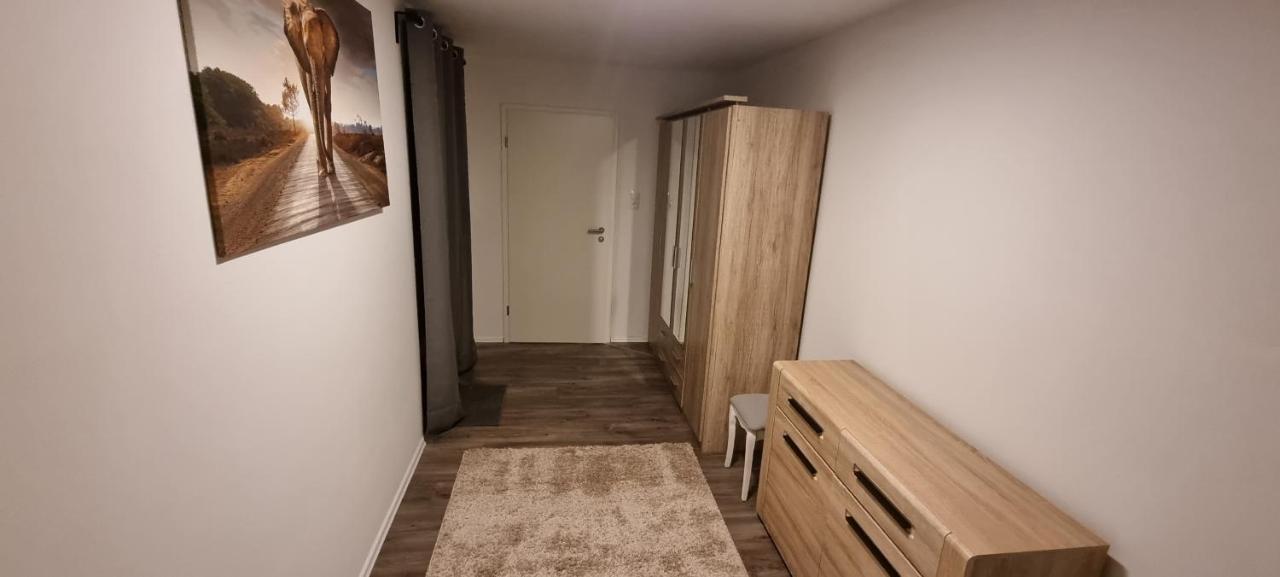 3 Zimmer Ferienwohnung In Jever Kültér fotó
